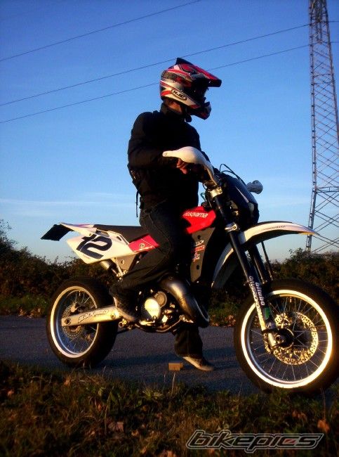 Photo 1084054