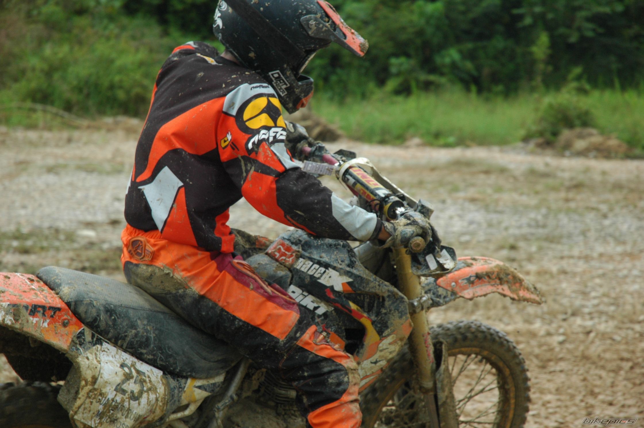 Photo 1084111