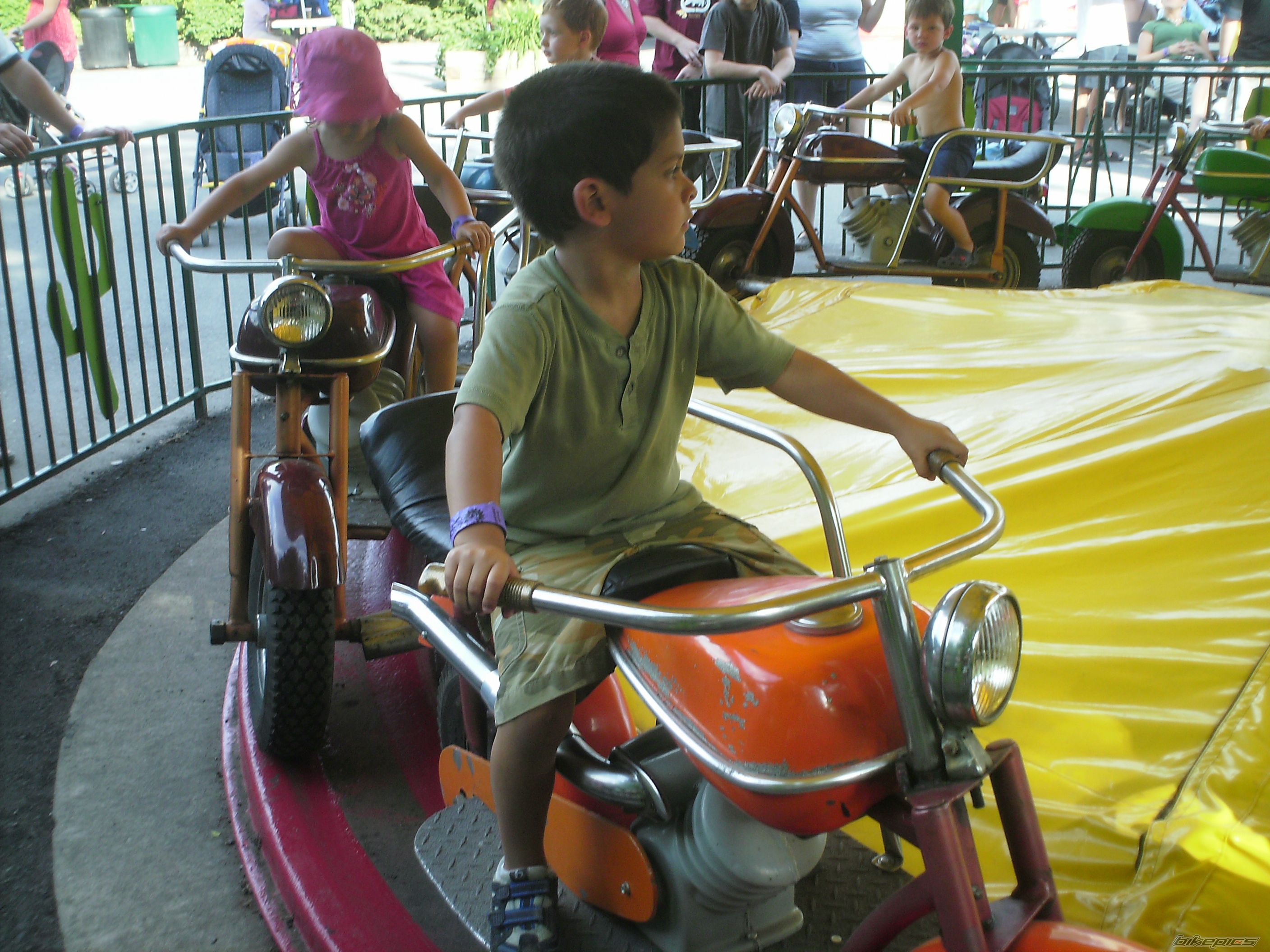 Photo 1084121