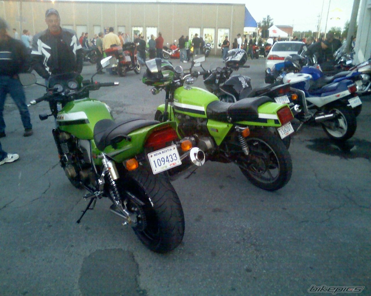 Photo 1084398