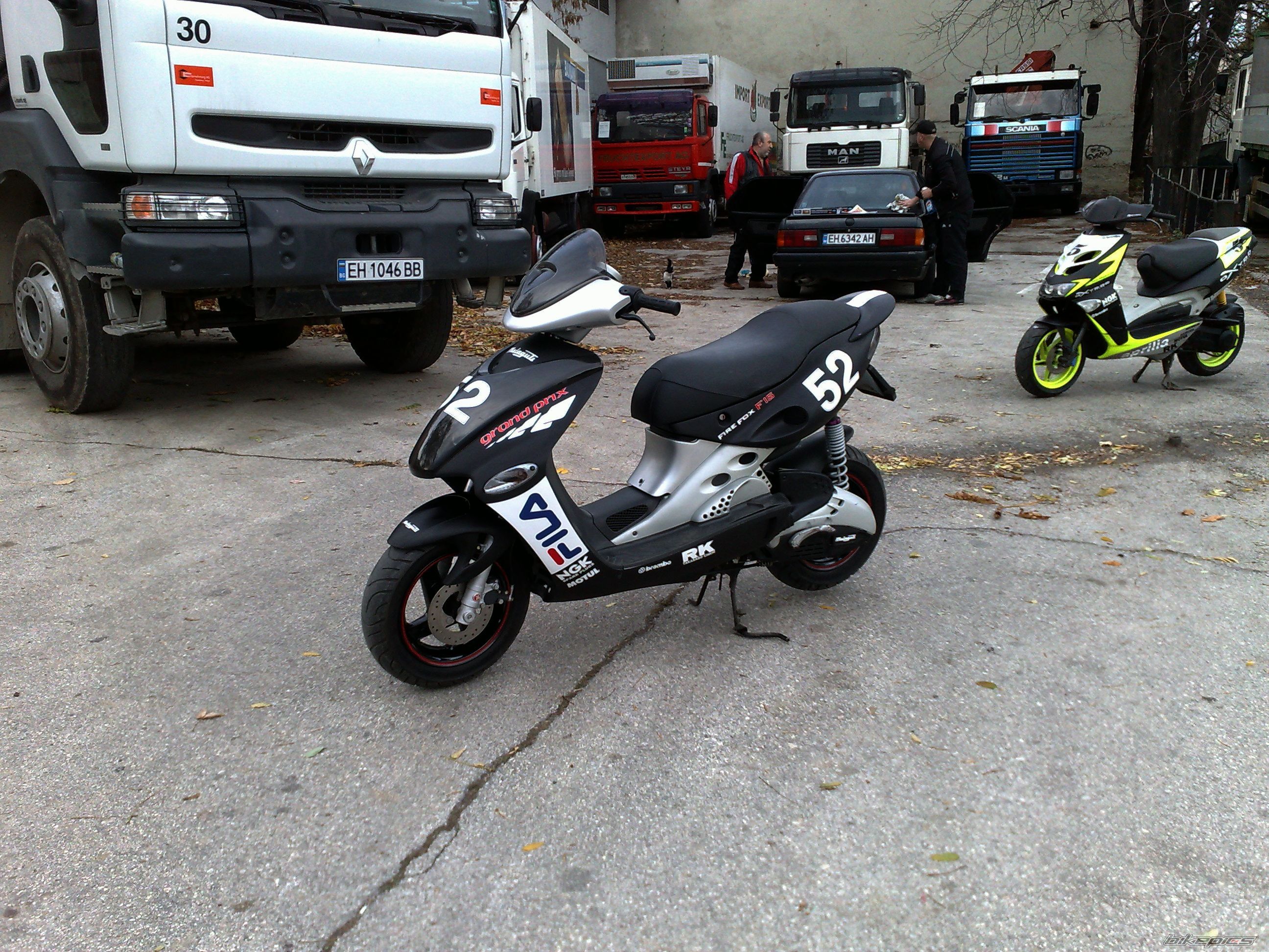 Photo 1085208