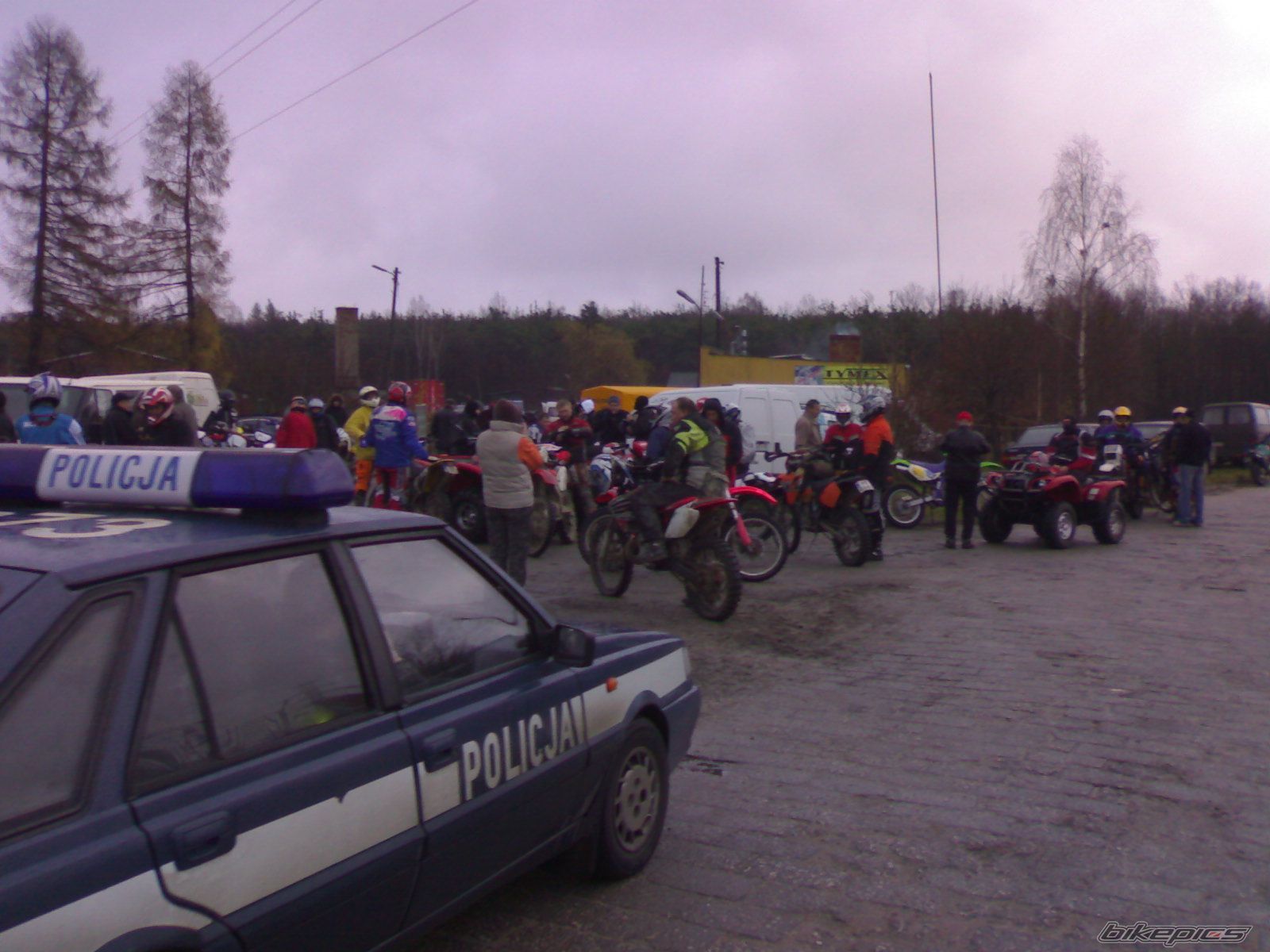 Photo 1085591