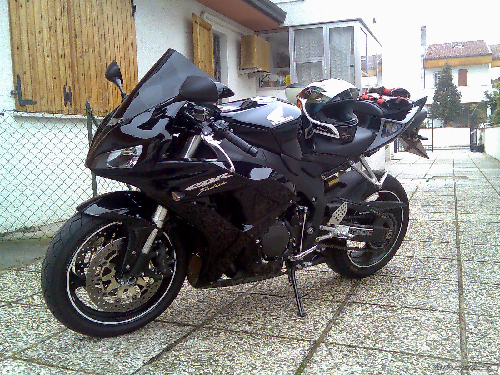 Photo 1086807