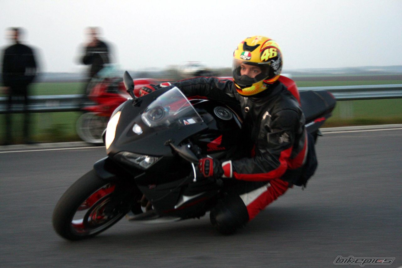 Photo 1087306