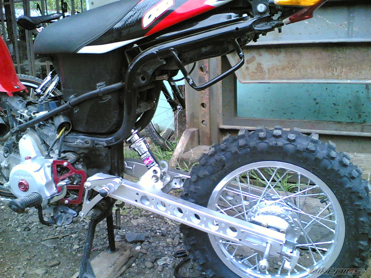 Photo 1087368