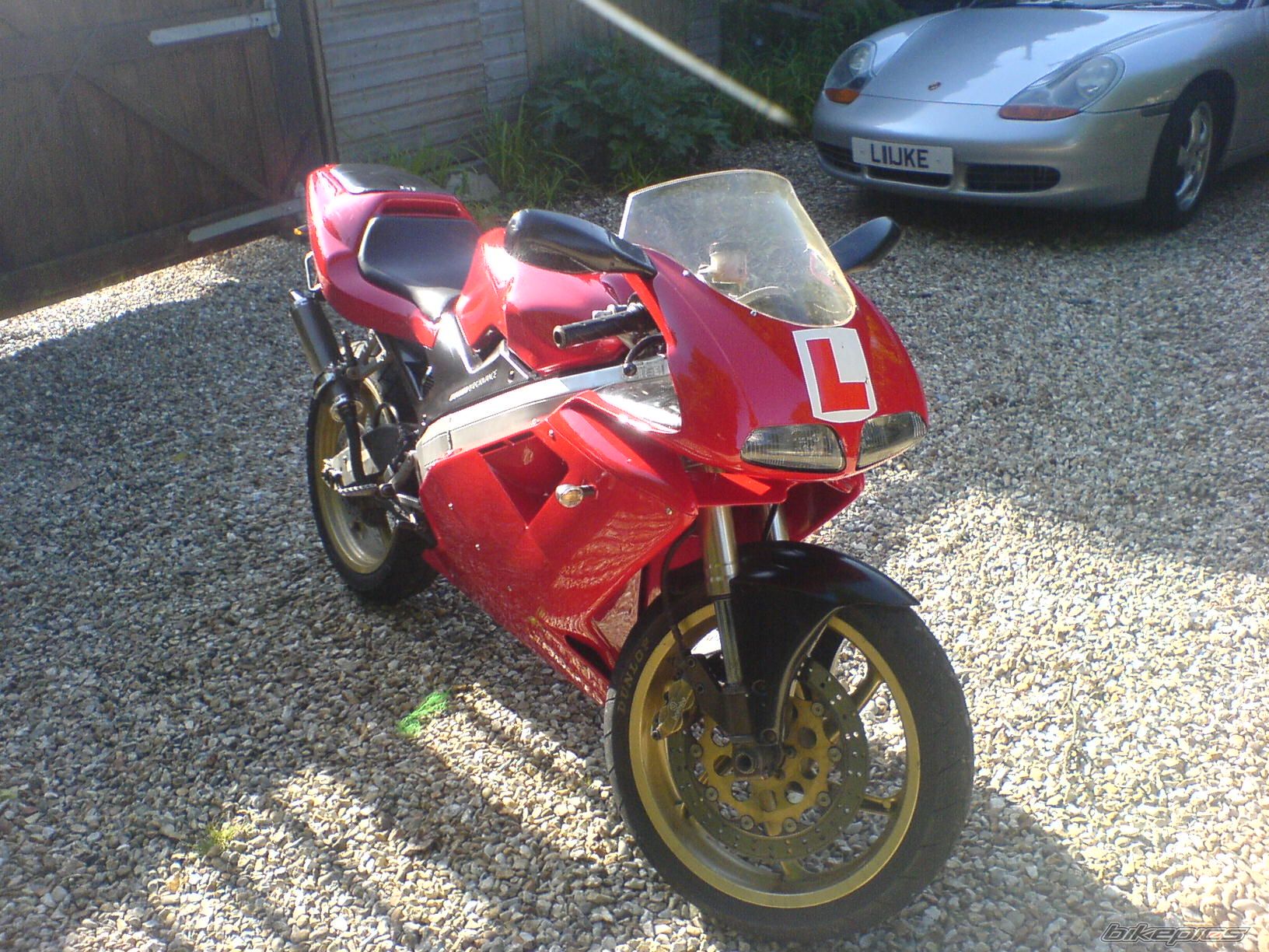 Photo 1087405