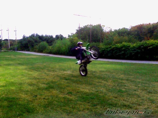 Photo 1087744