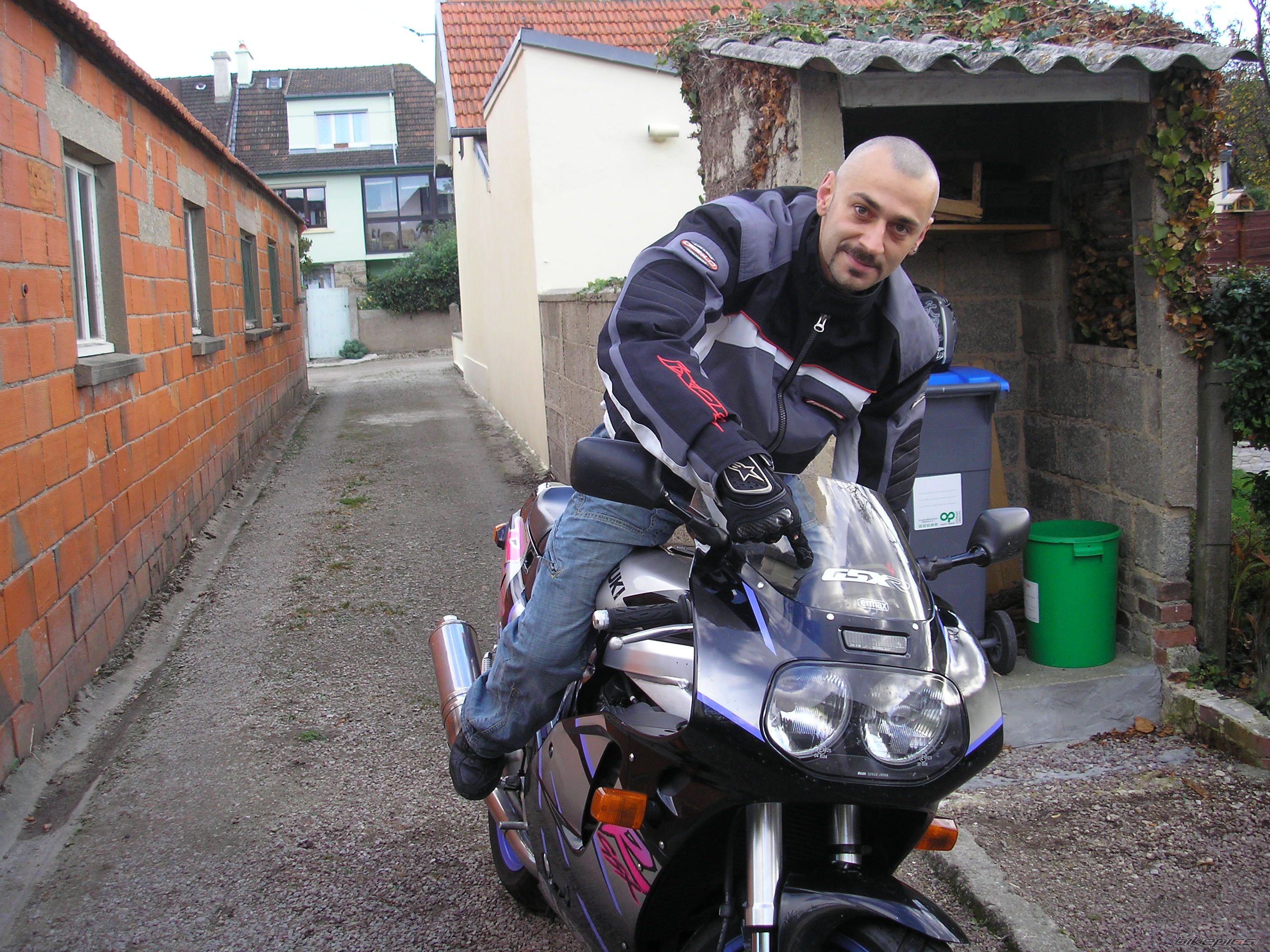 Photo 1087825