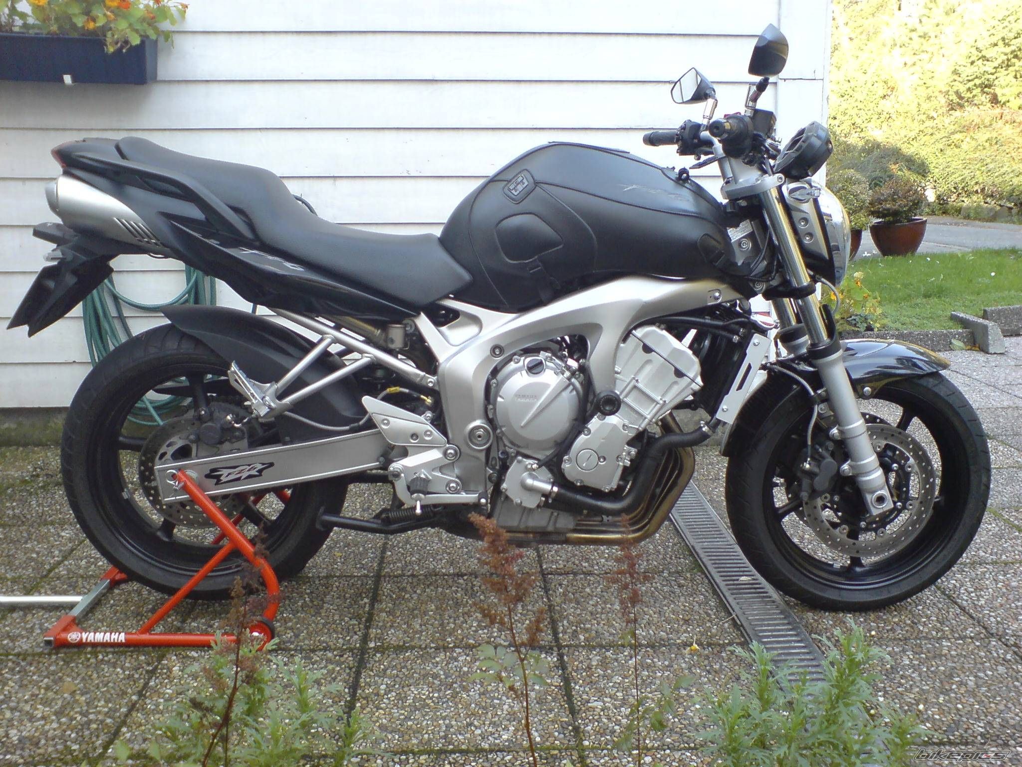 Photo 1087861