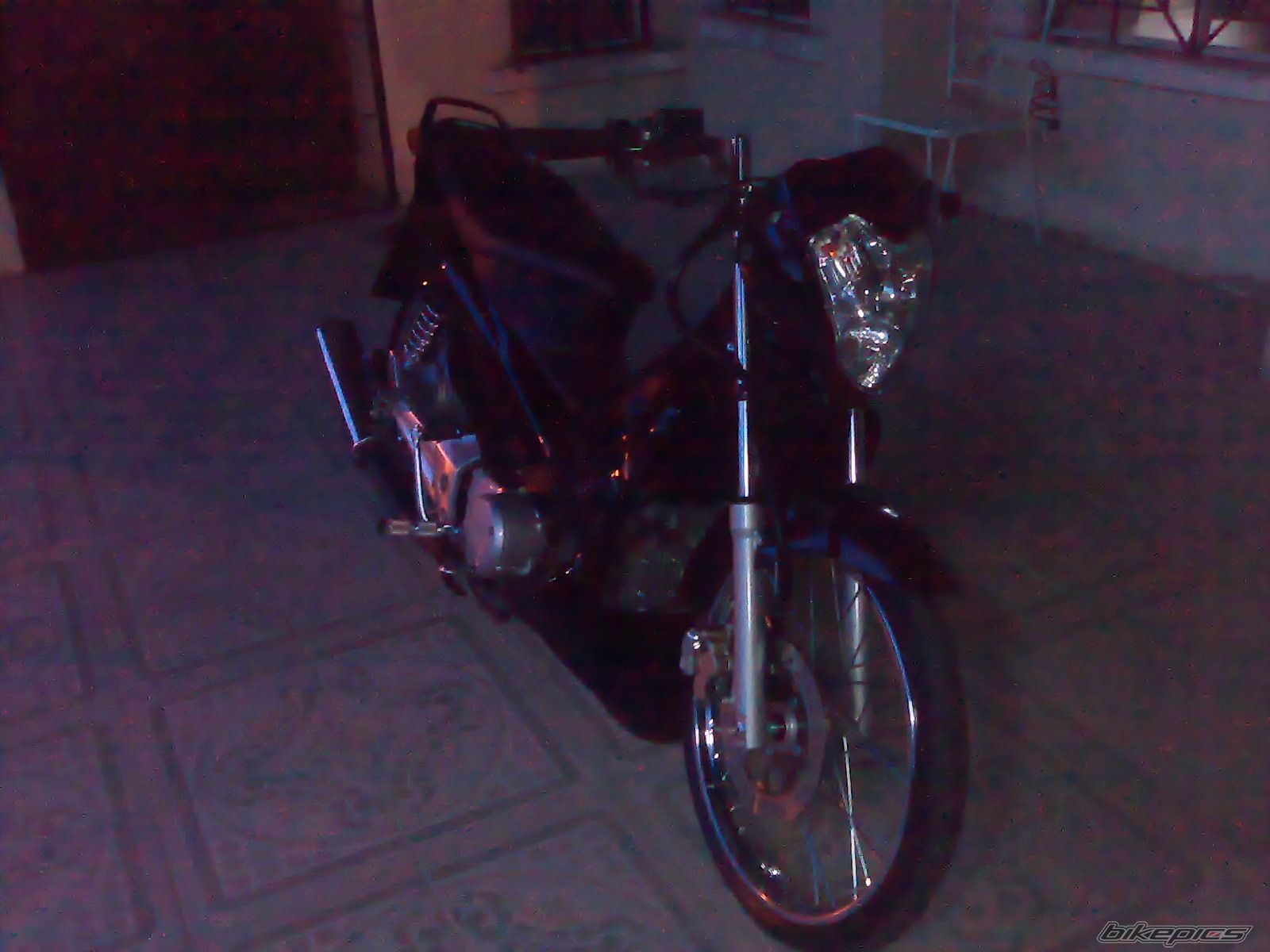 Photo 1087901