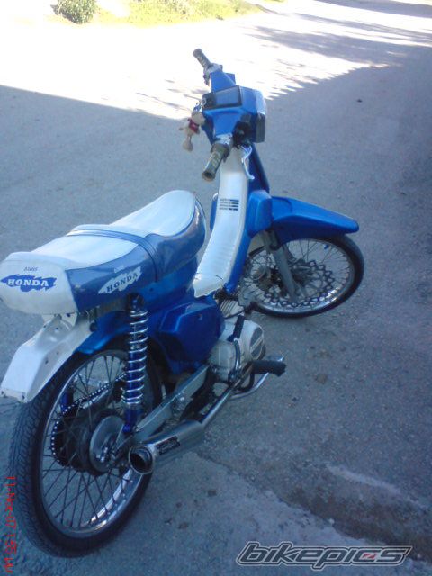 Photo 1088010