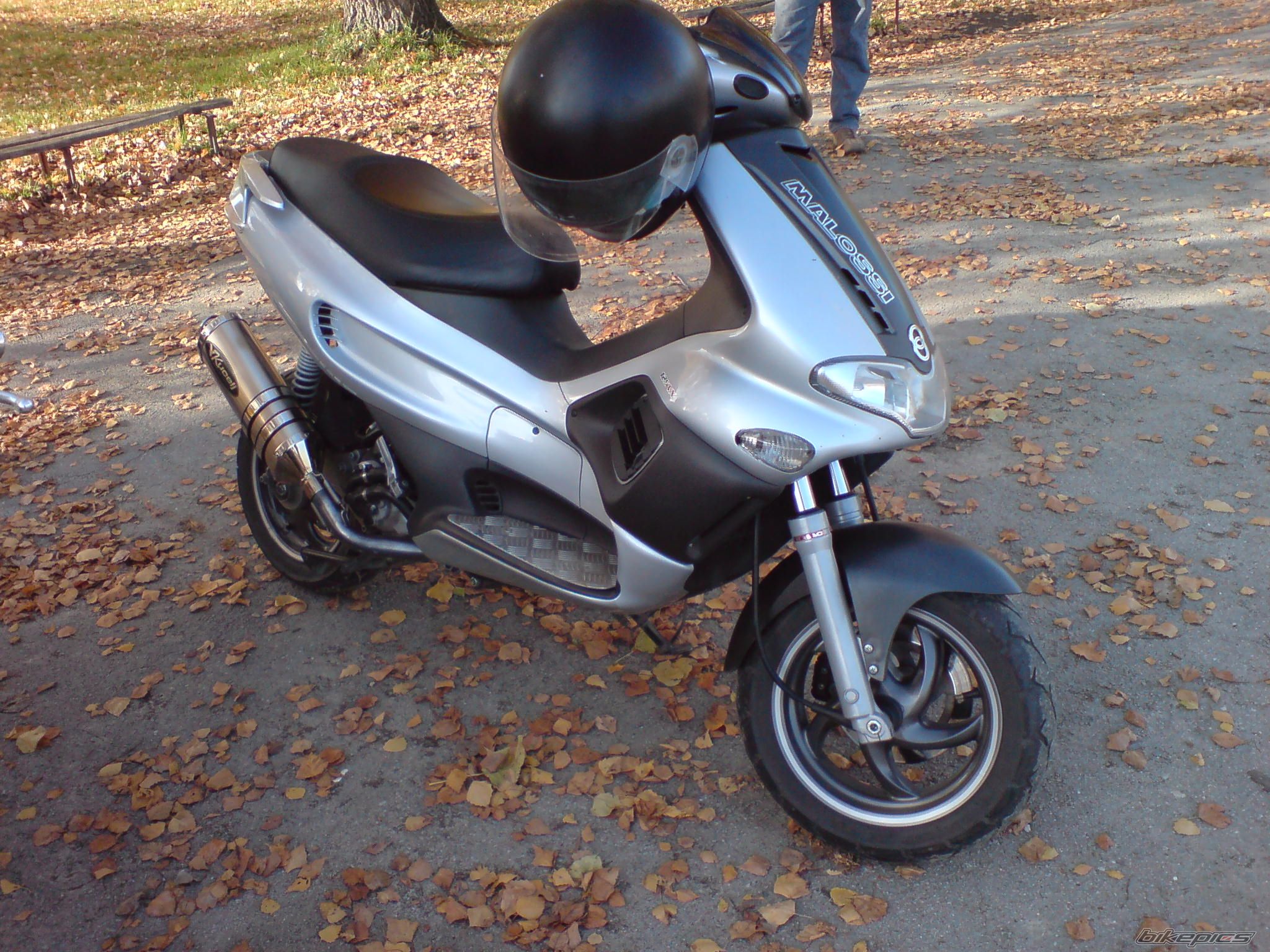 Photo 1088137