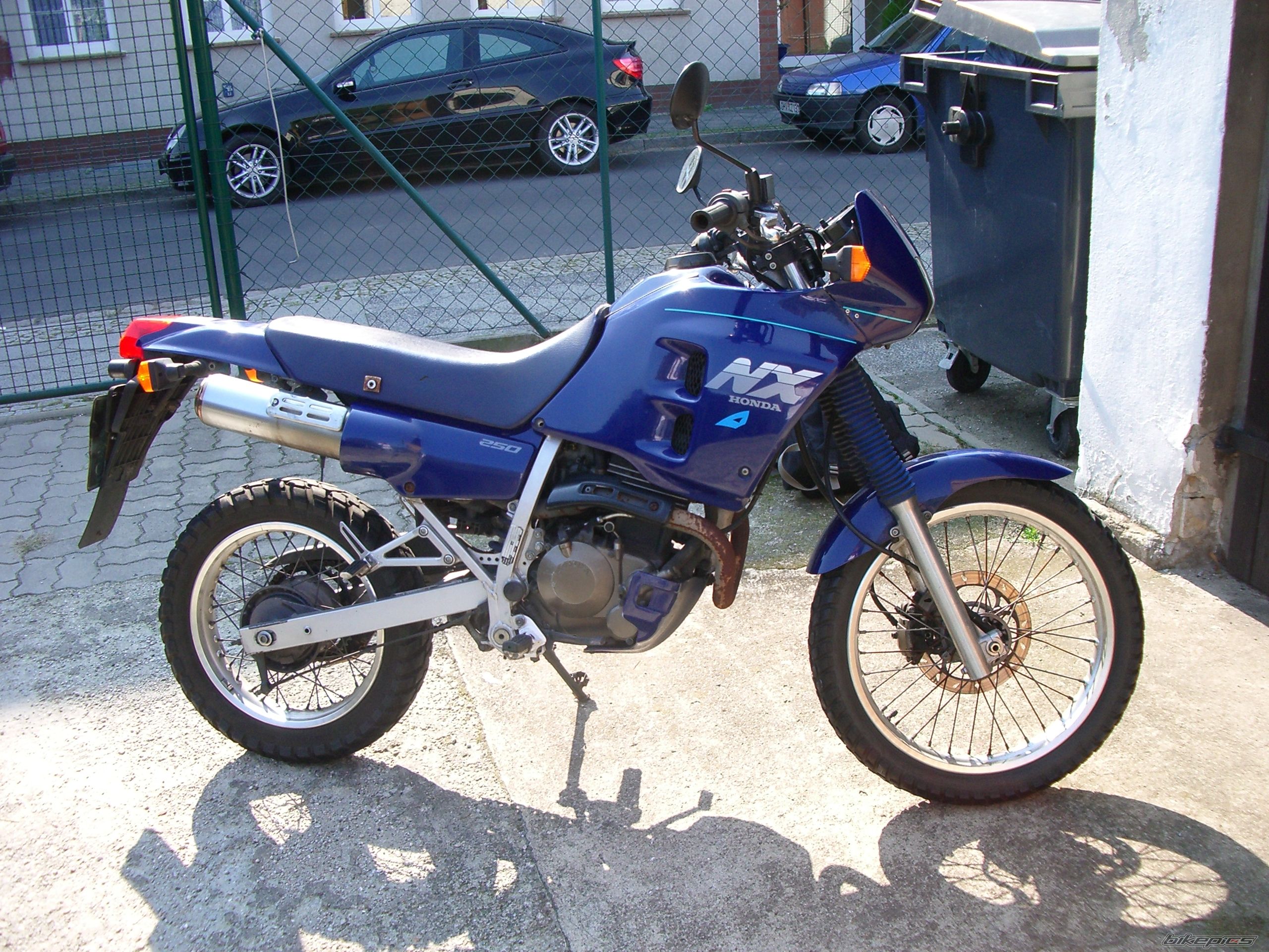Photo 1089031