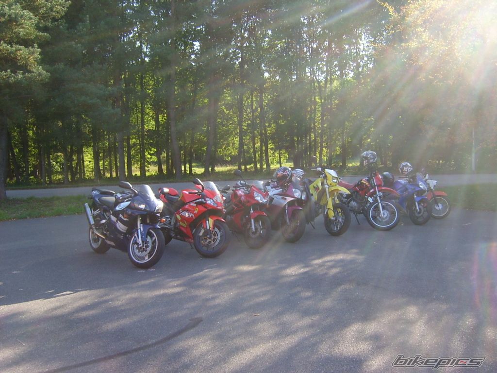 Photo 1089656