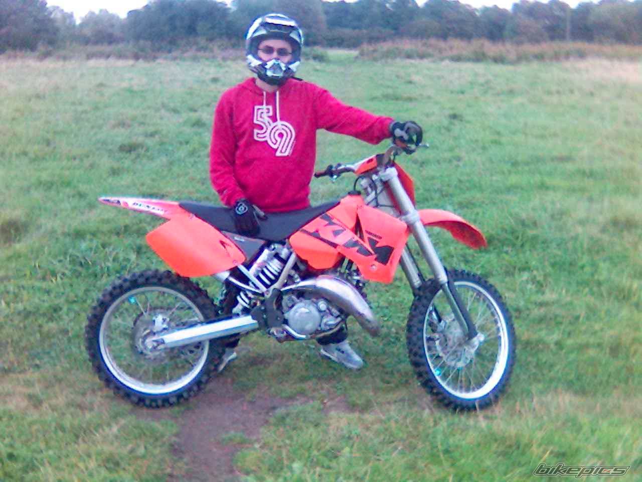 Photo 1089996