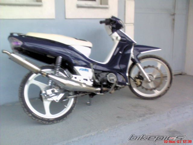 Photo 1090013