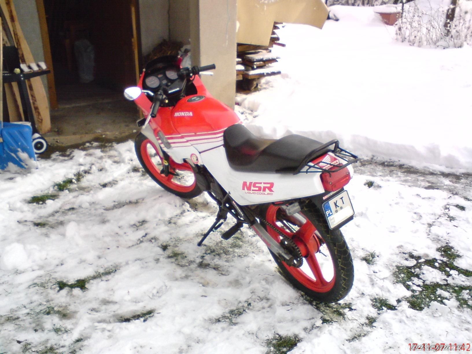 Photo 1090068