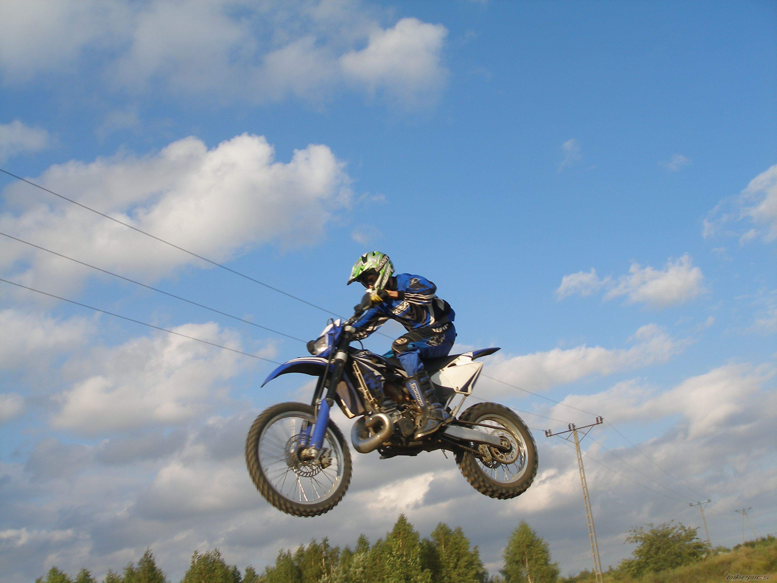 Bike Photo 1090112