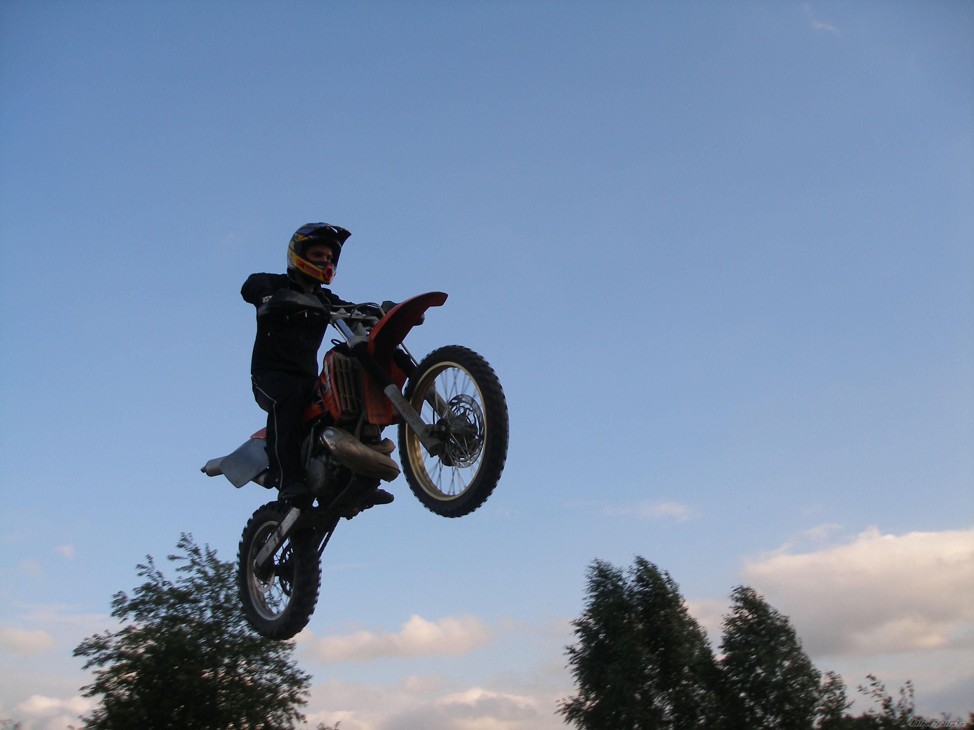 Bike Photo 1090129