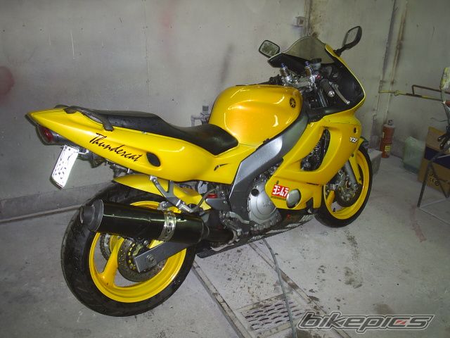 Photo 1090137