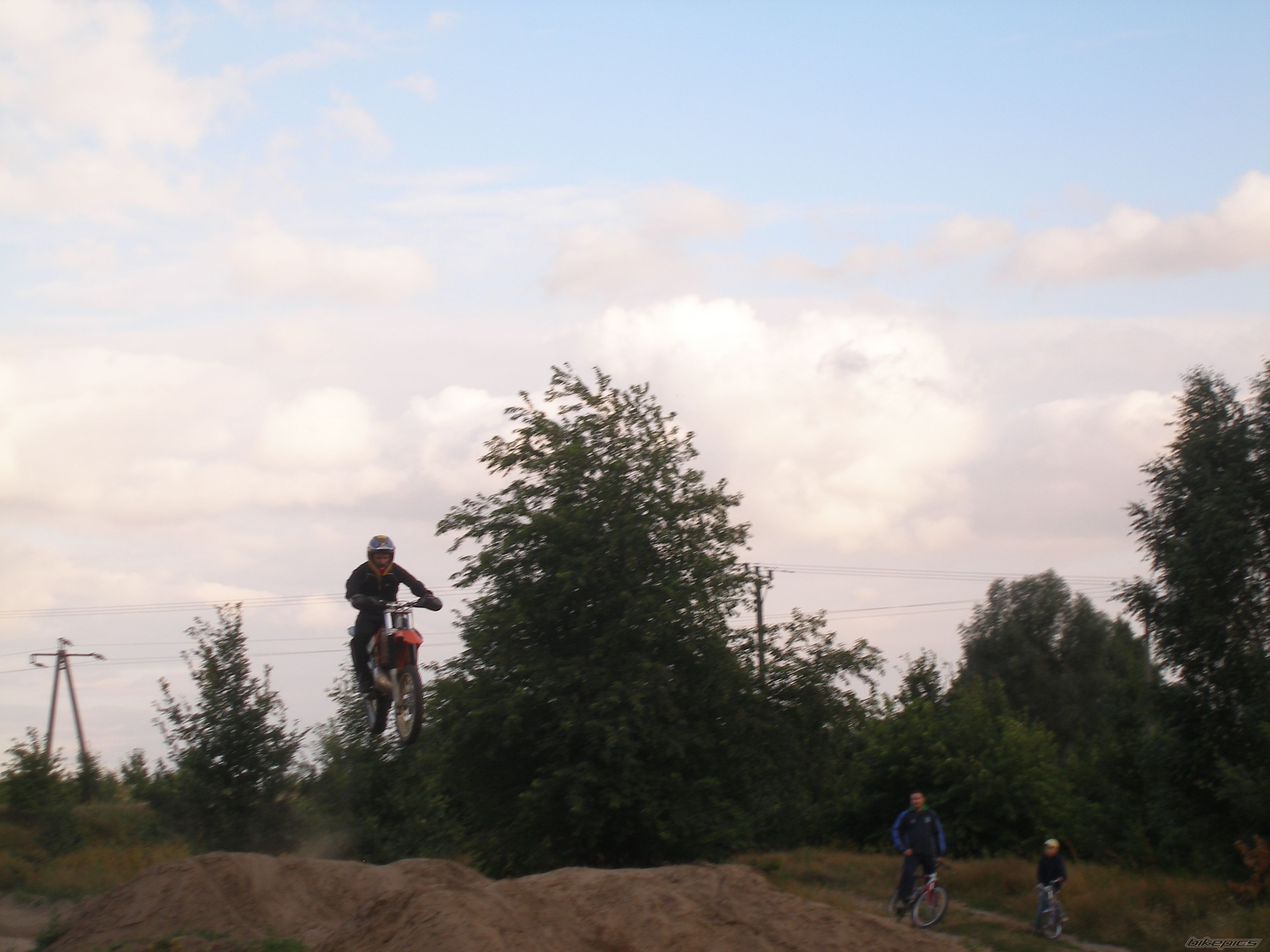Bike Photo 1090147