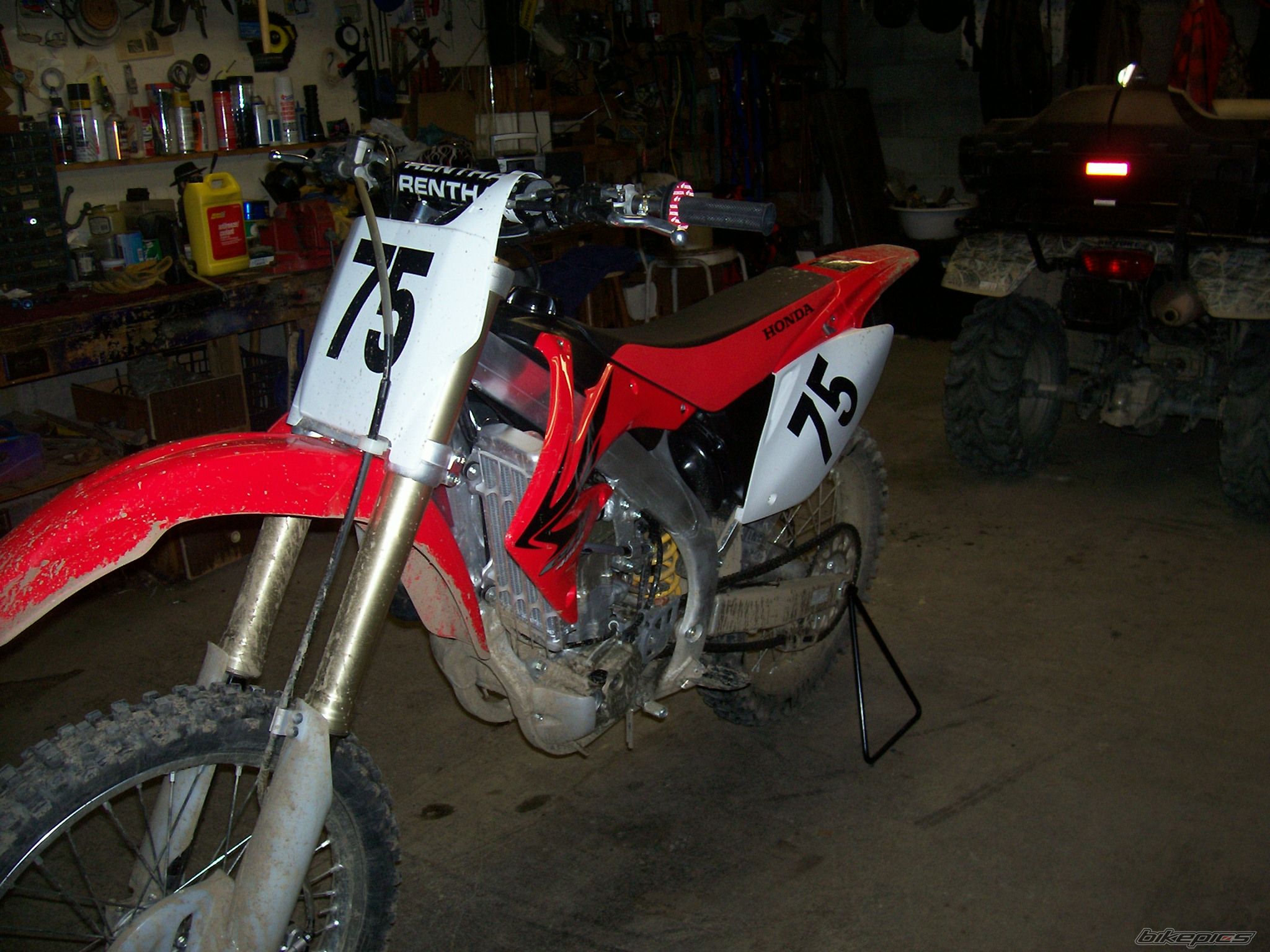 Photo 1090411