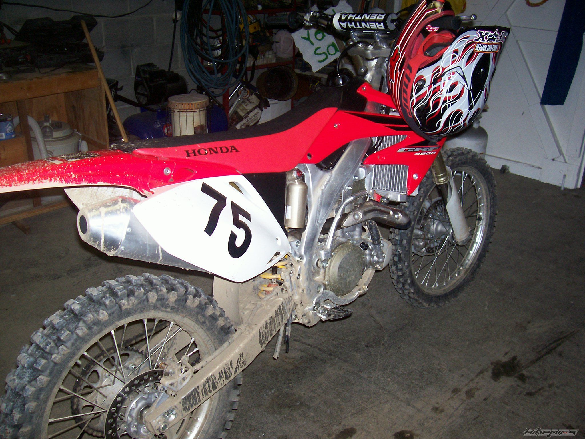 Photo 1090412