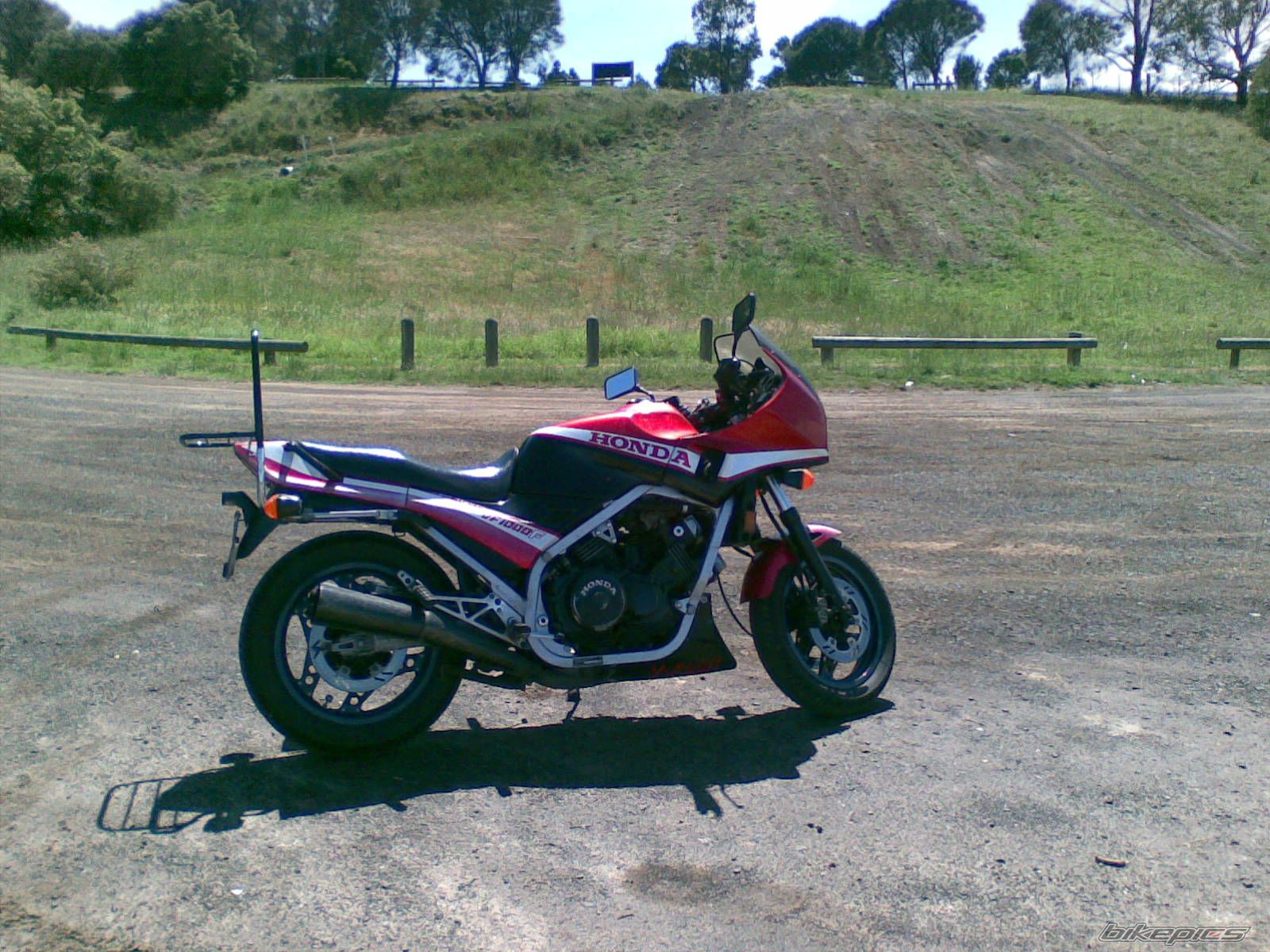 Photo 1090416