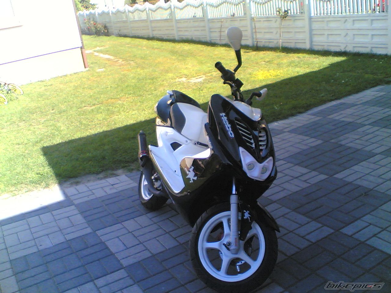 Photo 1090641