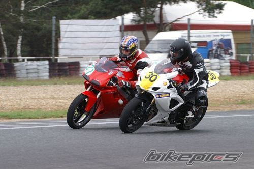 Photo 1090708