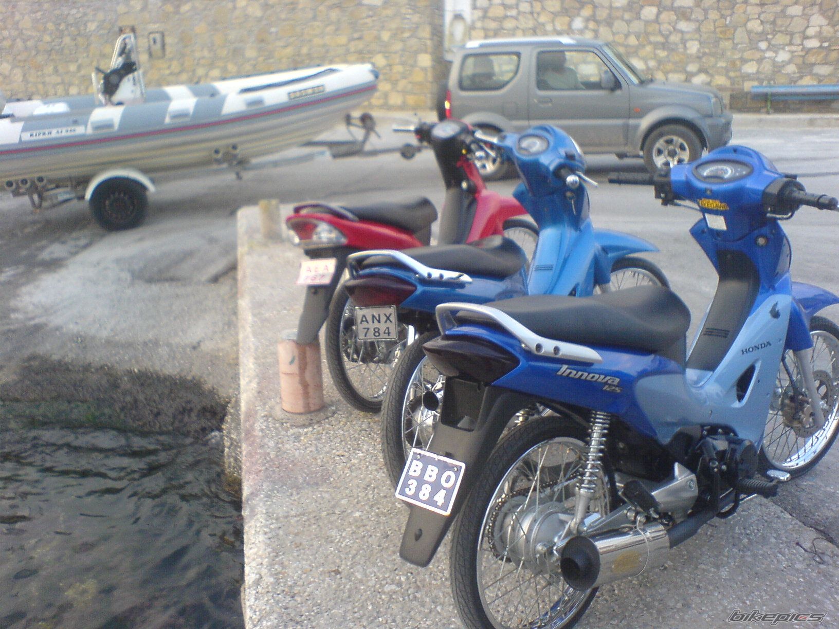 Photo 1090833