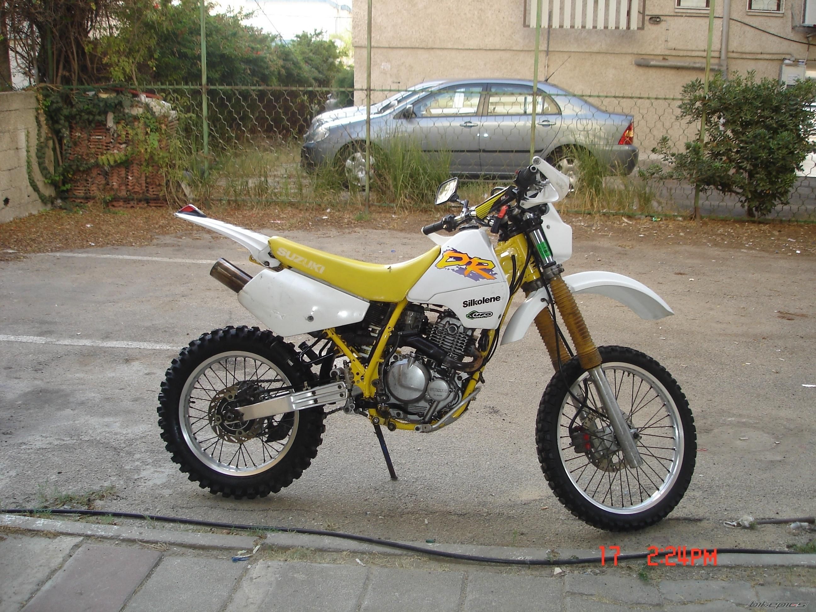 Photo 1090937