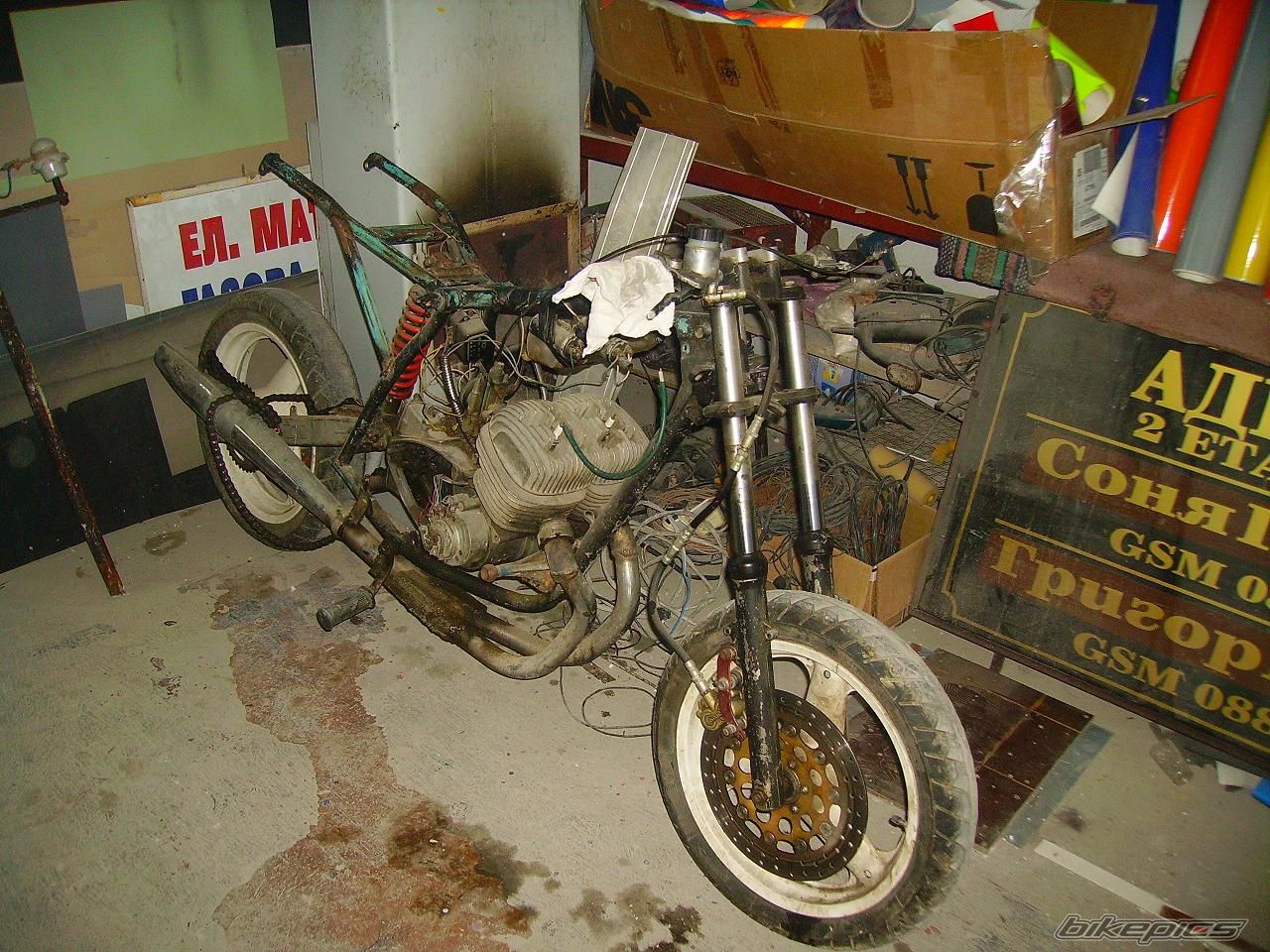 Photo 1090938