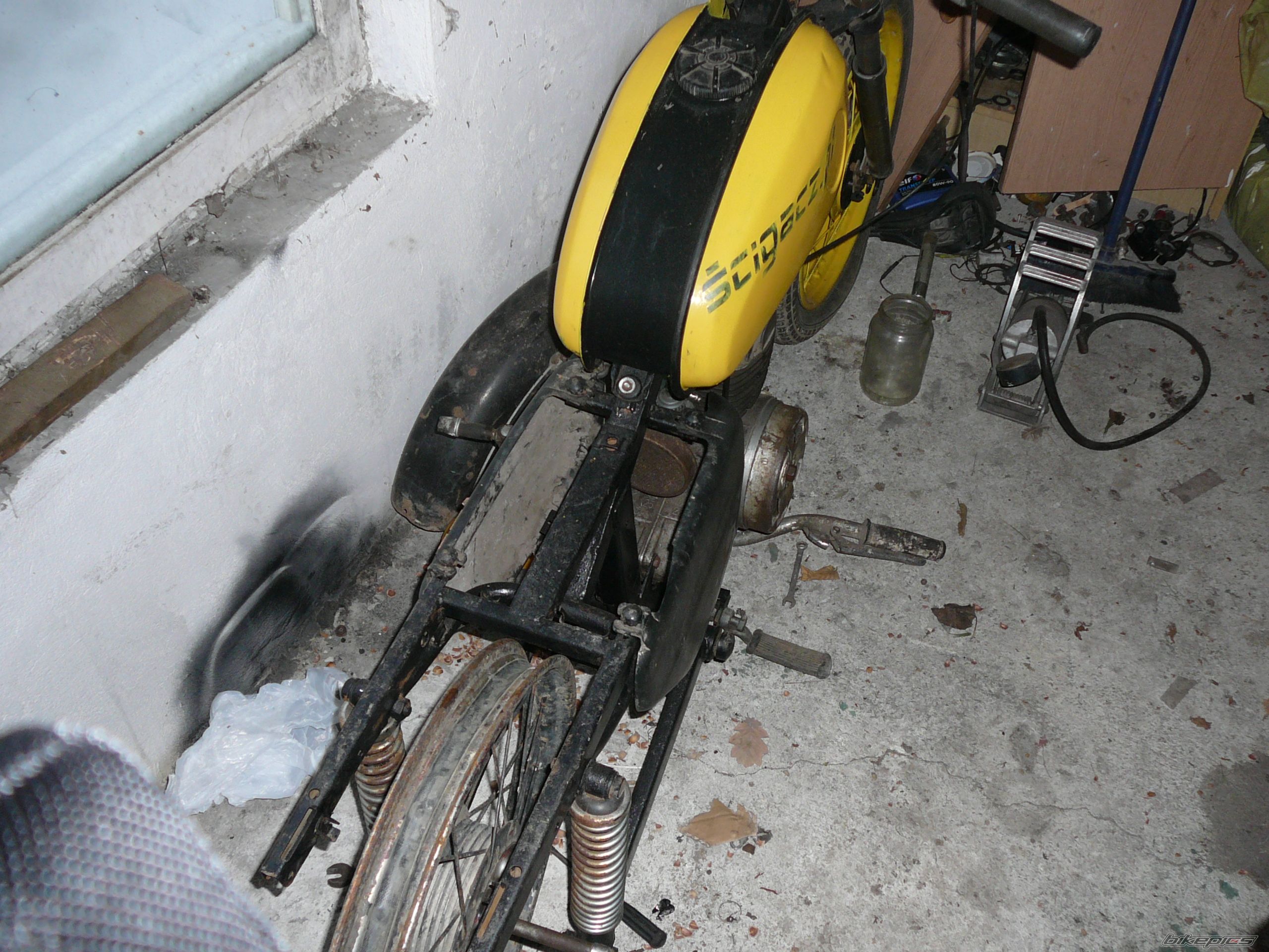 Photo 1090962