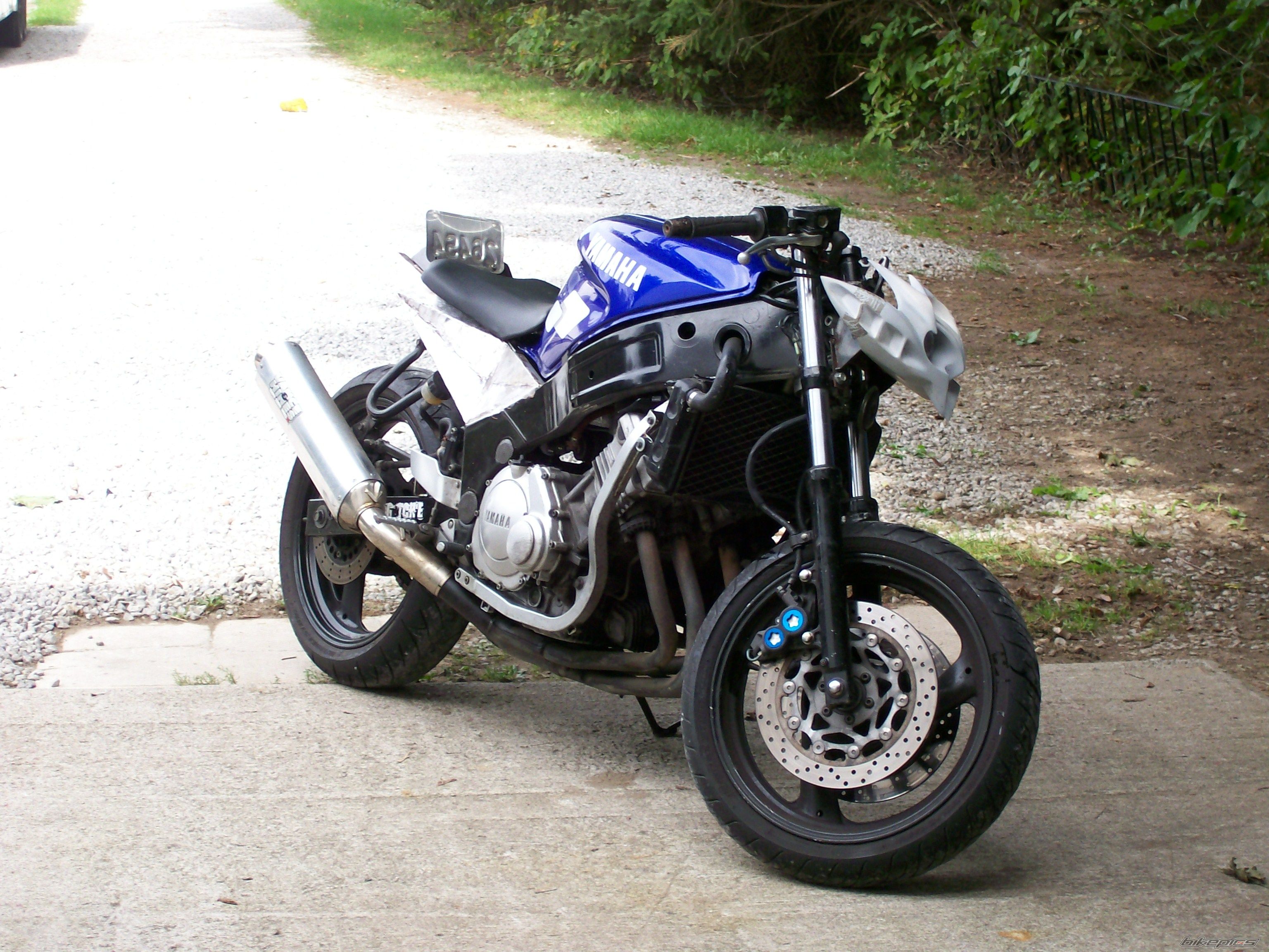 Photo 1090977