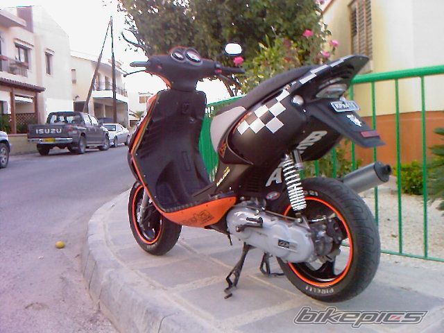 Photo 1091001