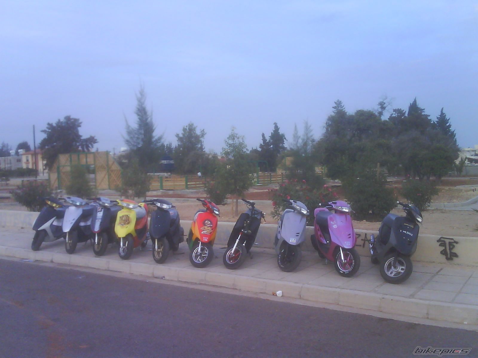 Photo 1091080