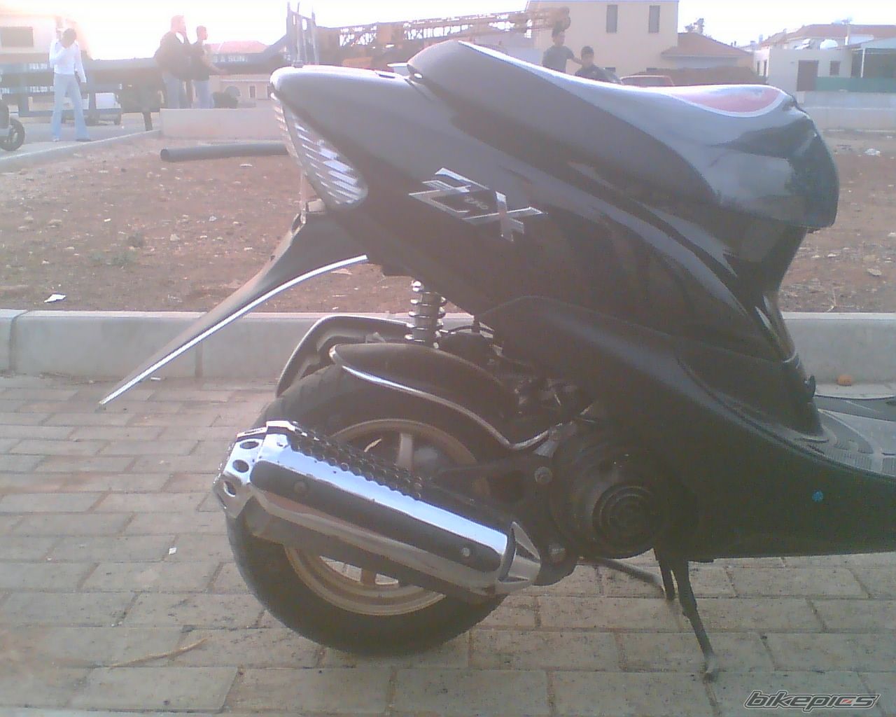 Photo 1091098