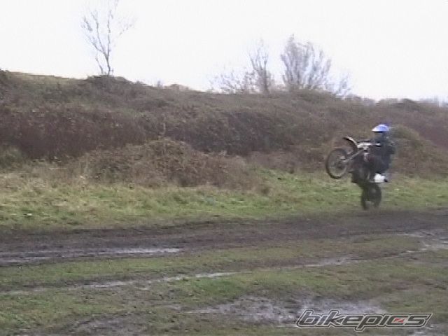 Photo 1091162
