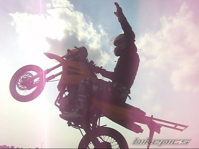 Photo 1091203