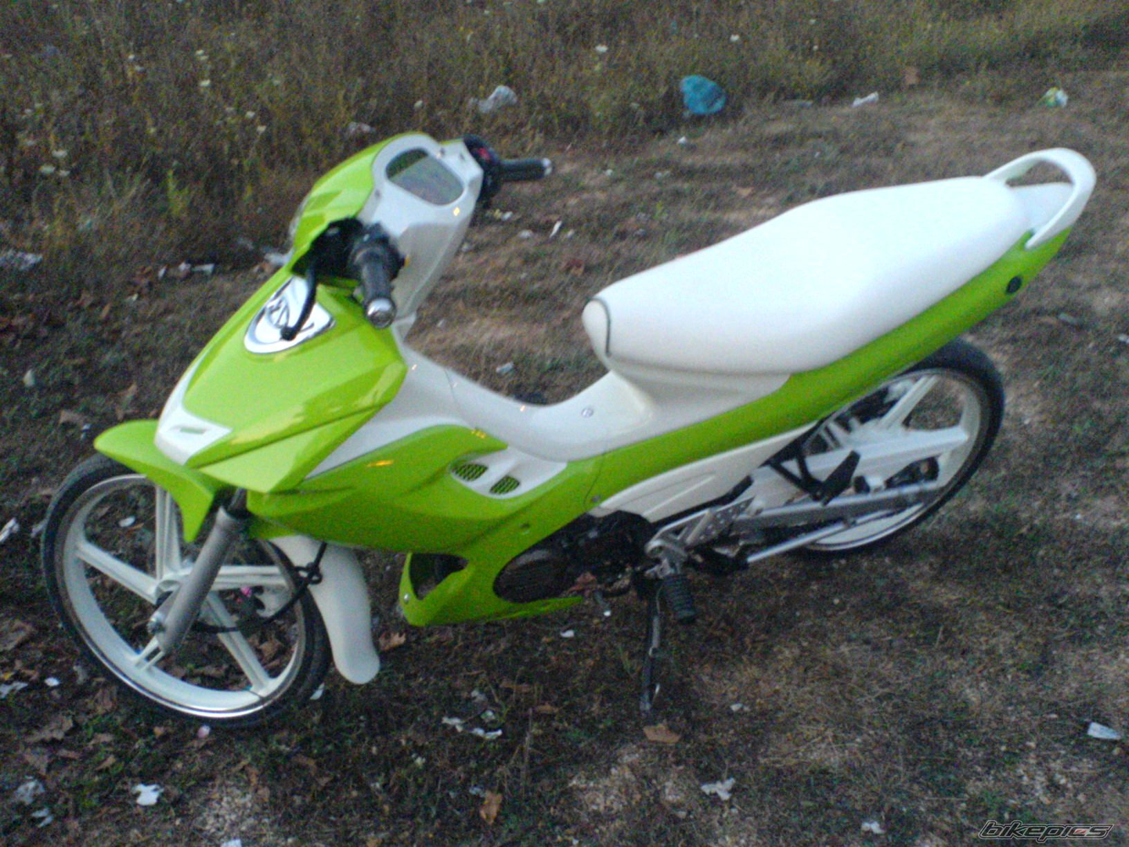 Photo 1091222