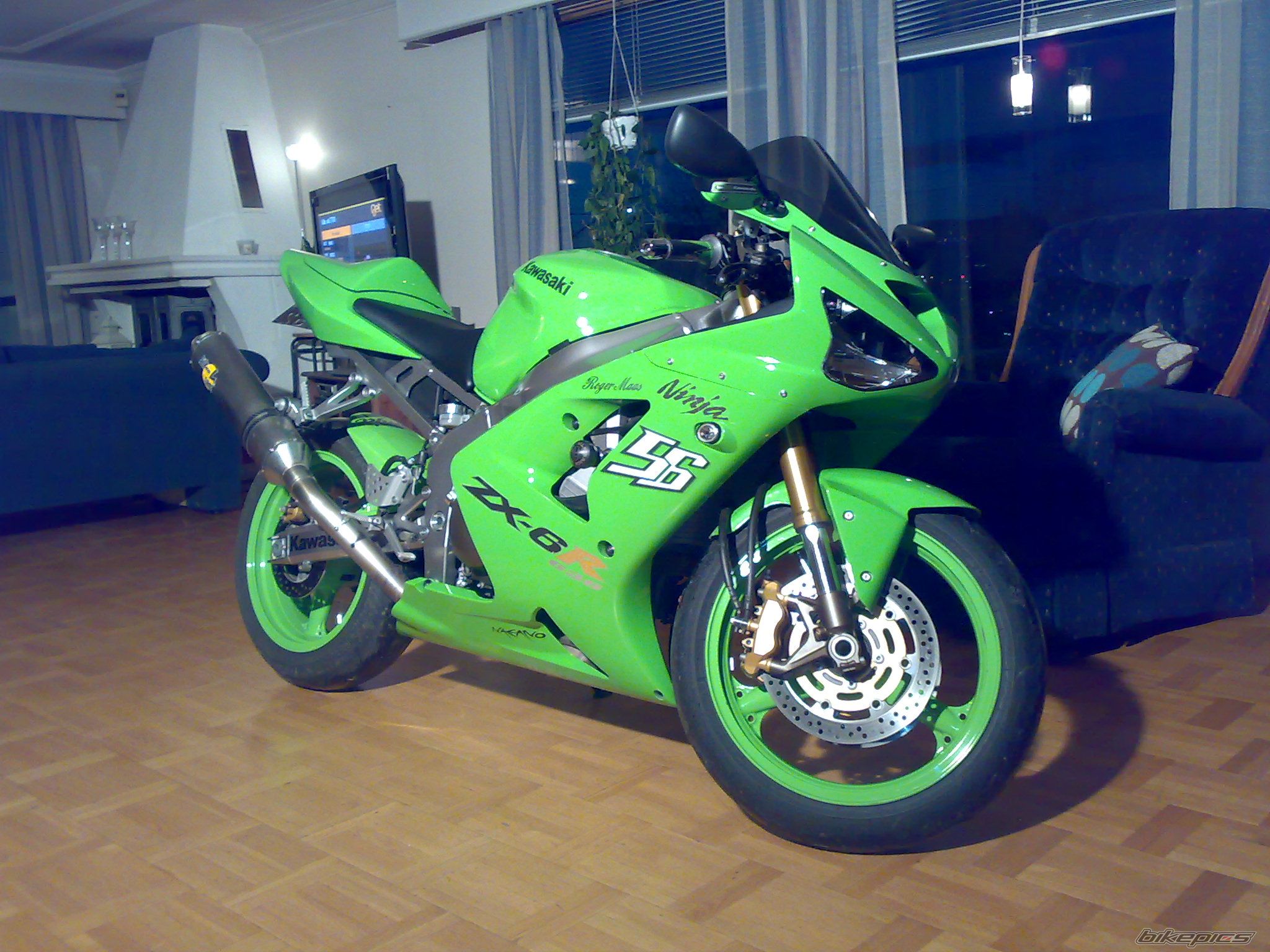 Photo 1091255