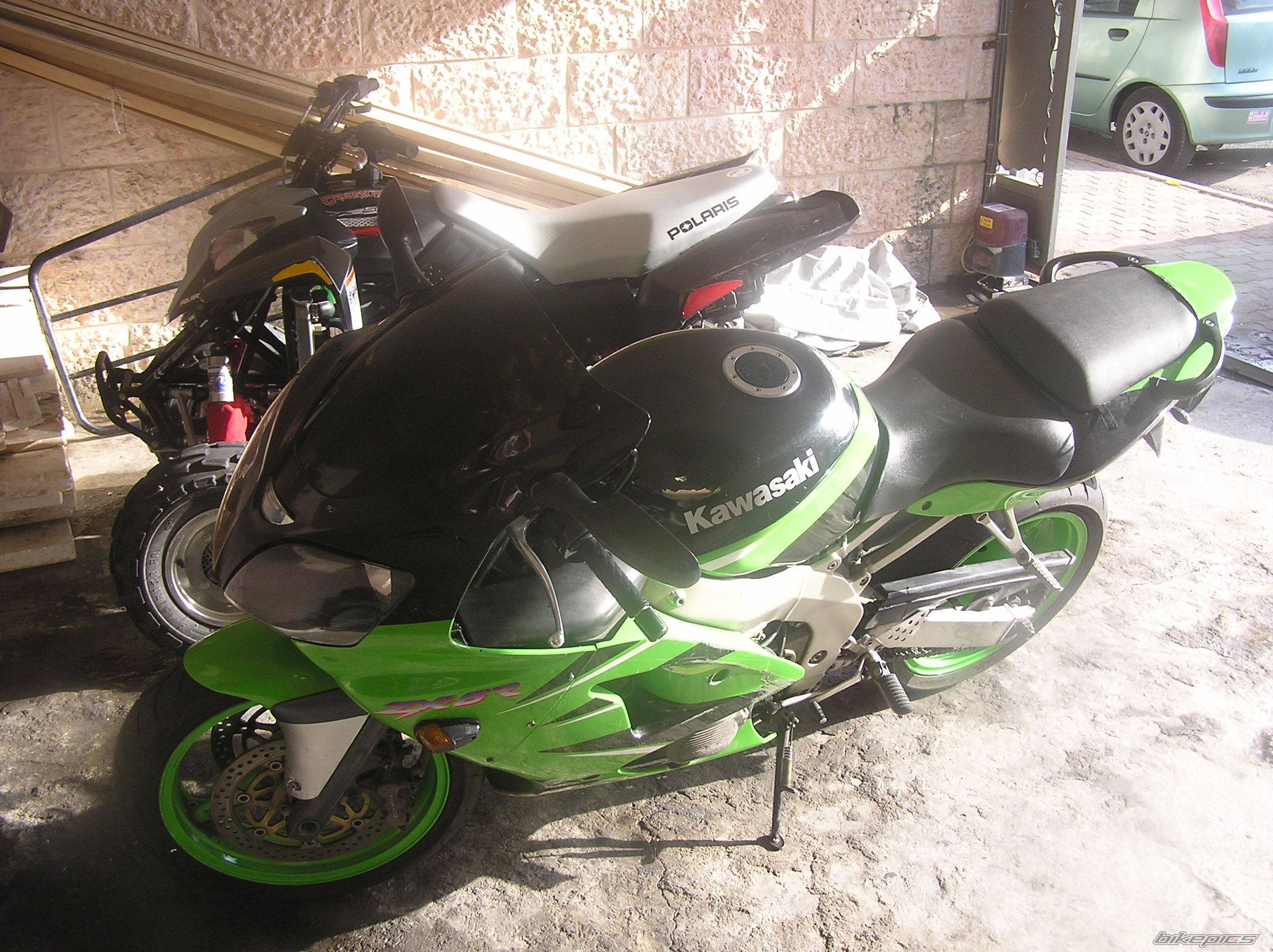 Photo 1091350