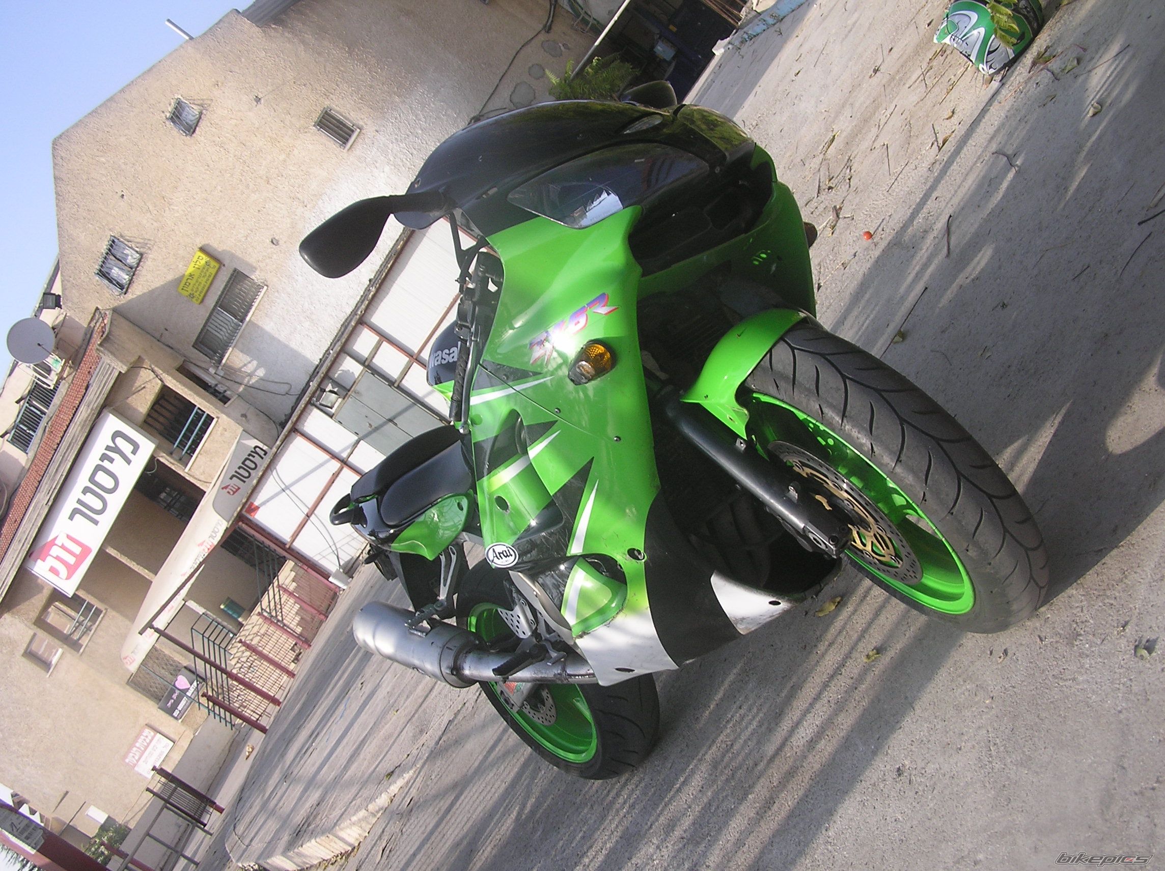 Photo 1091412