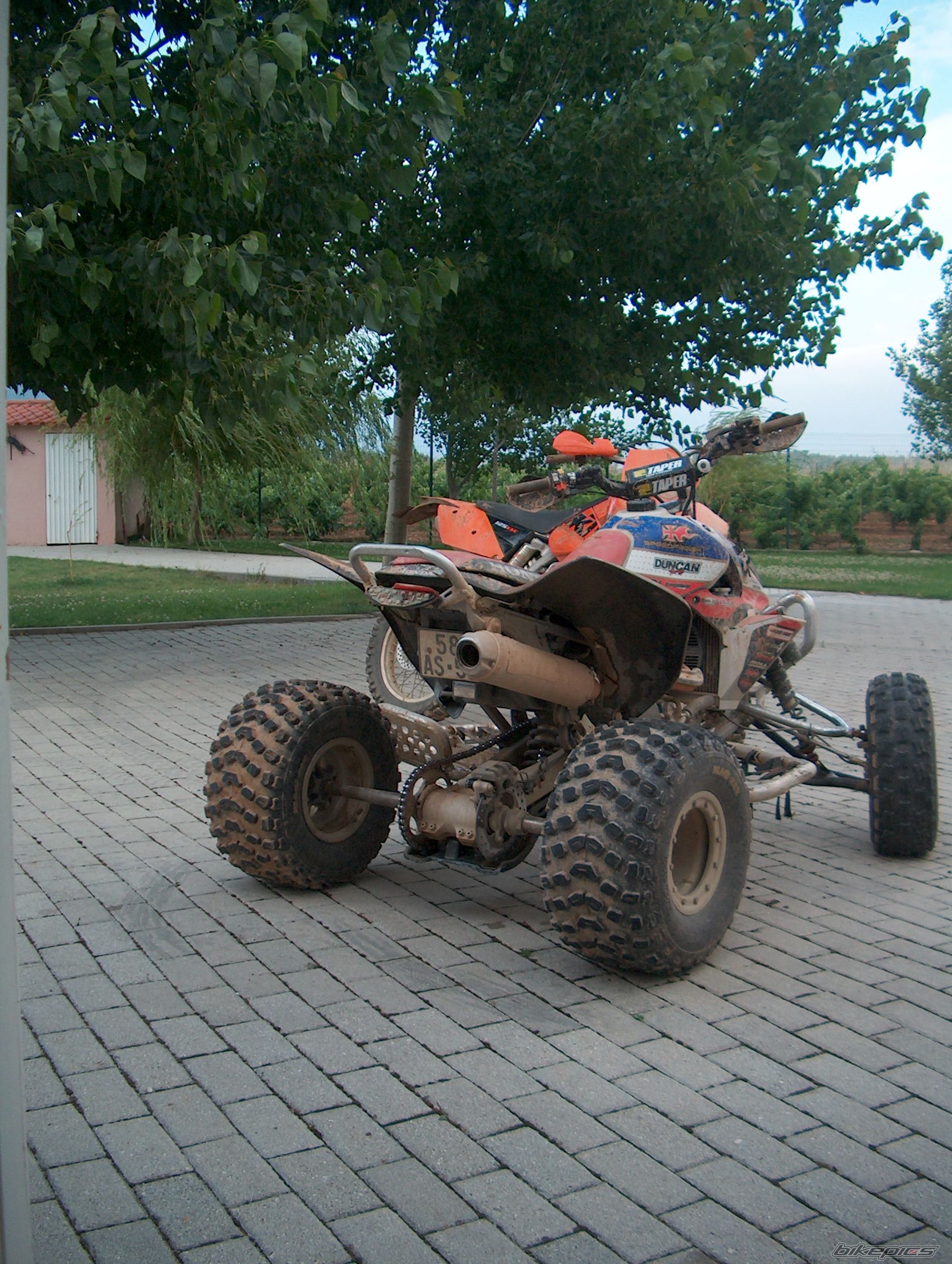 Photo 1091605