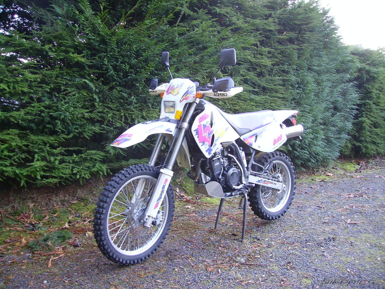 Photo 1091772