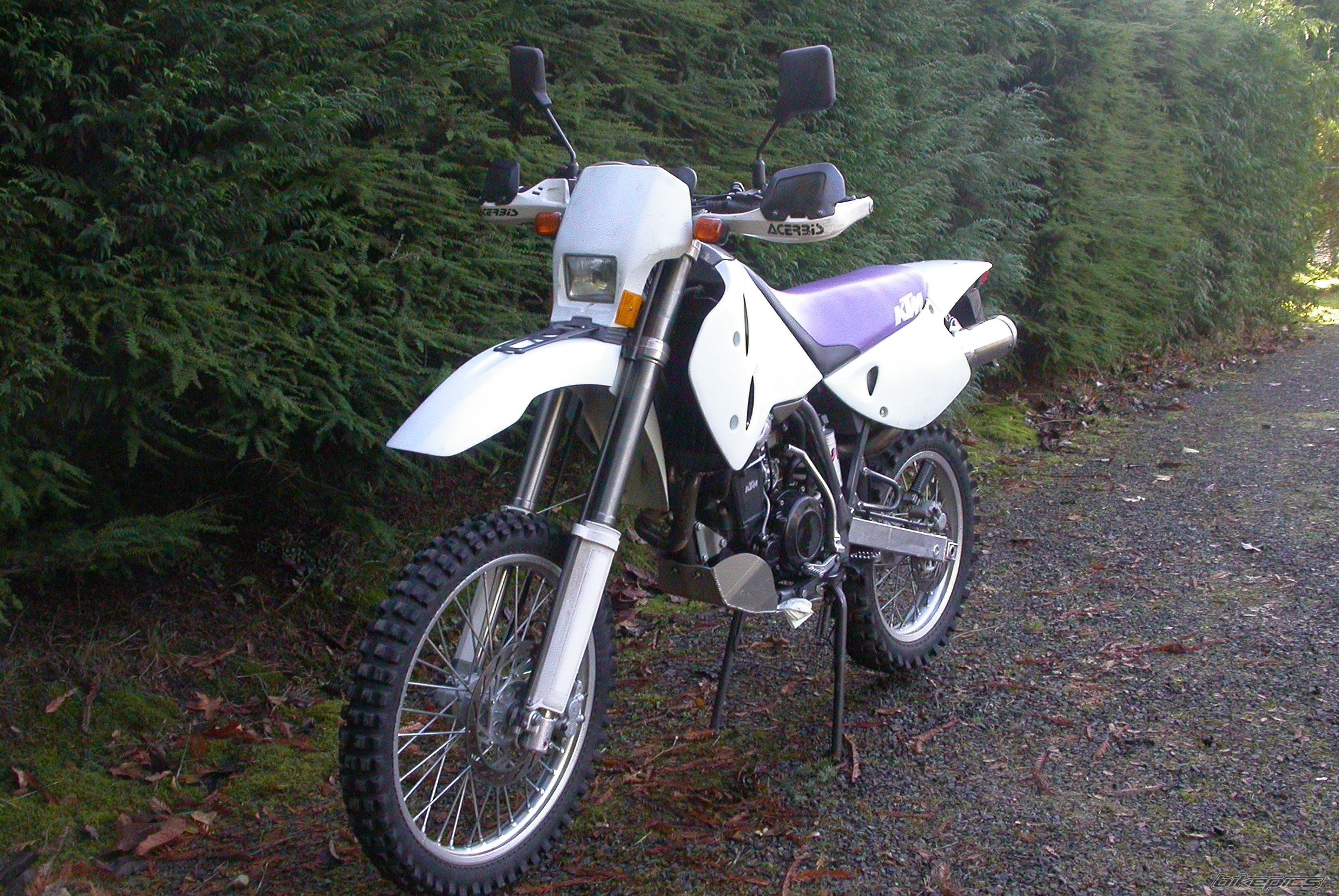 Photo 1091776