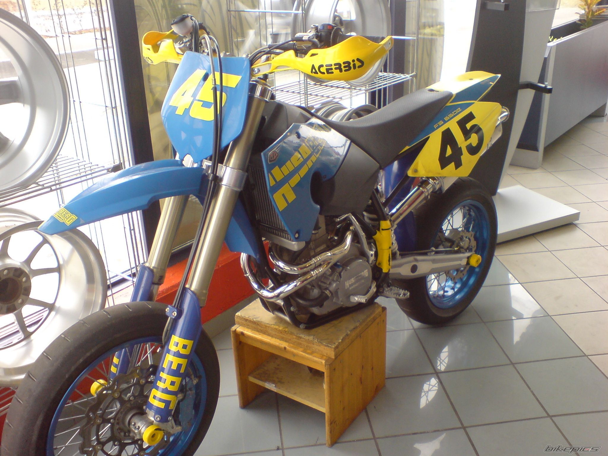 Bike Photo 1091888