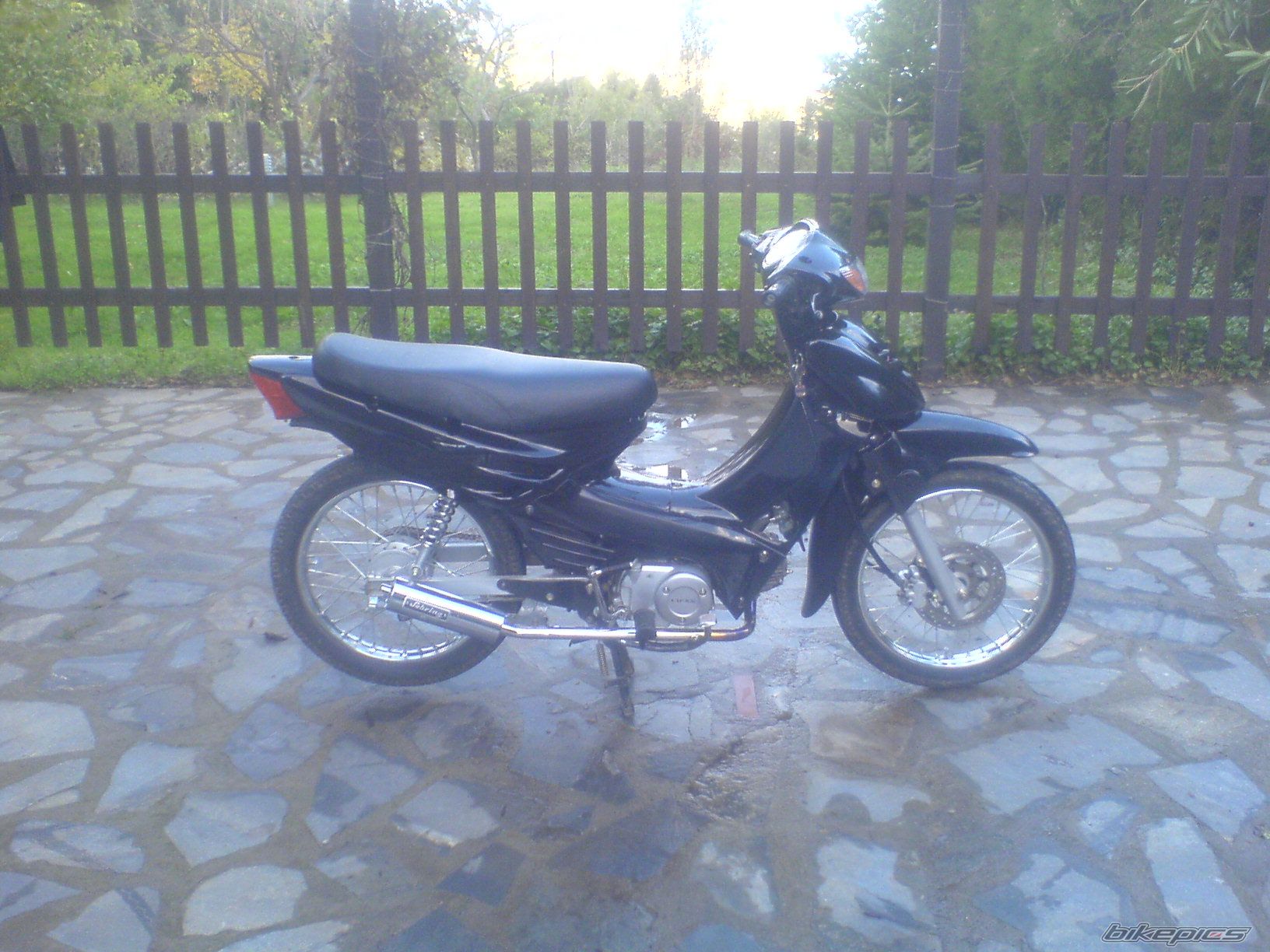 Photo 1092064