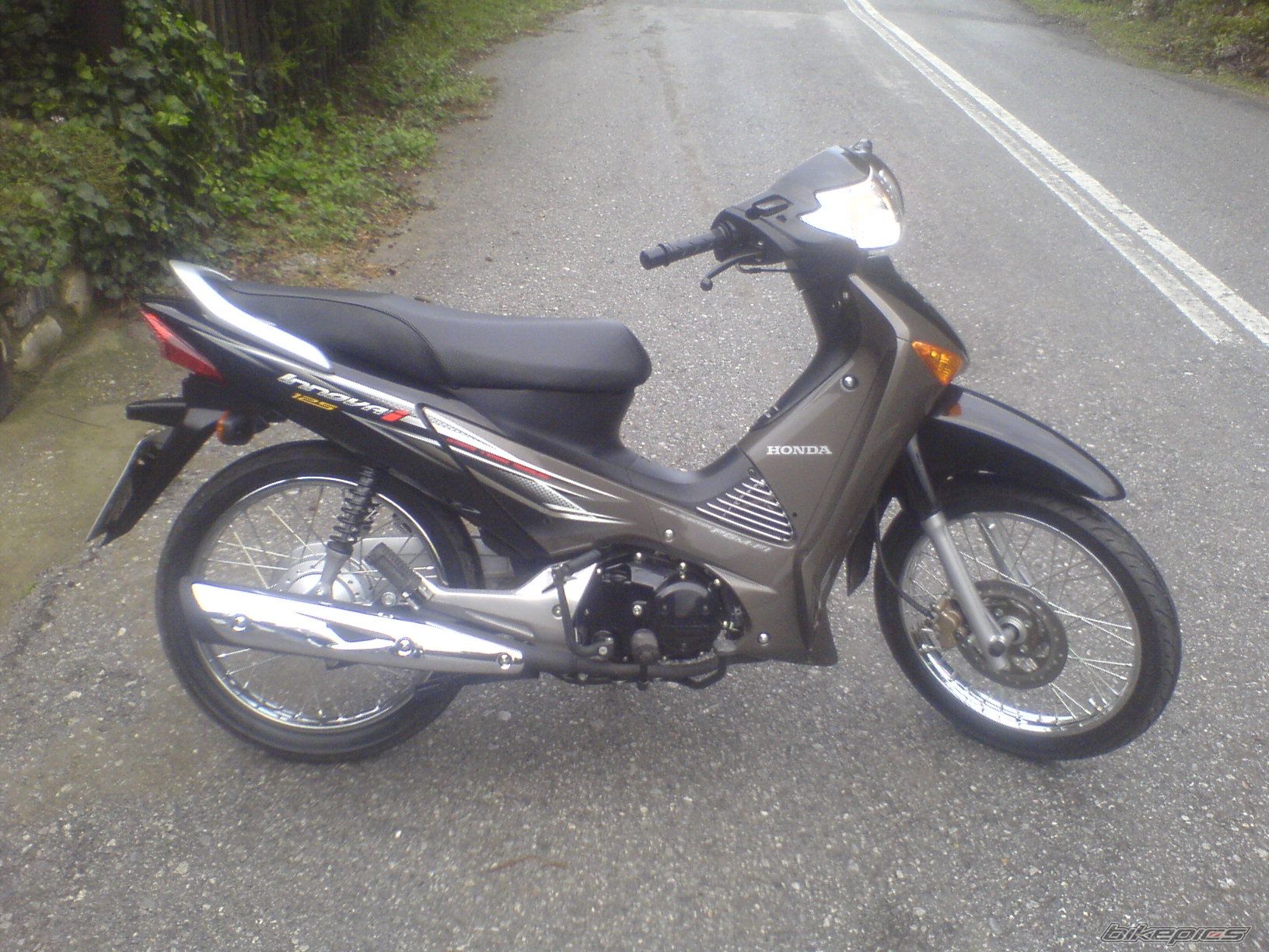 Photo 1092071